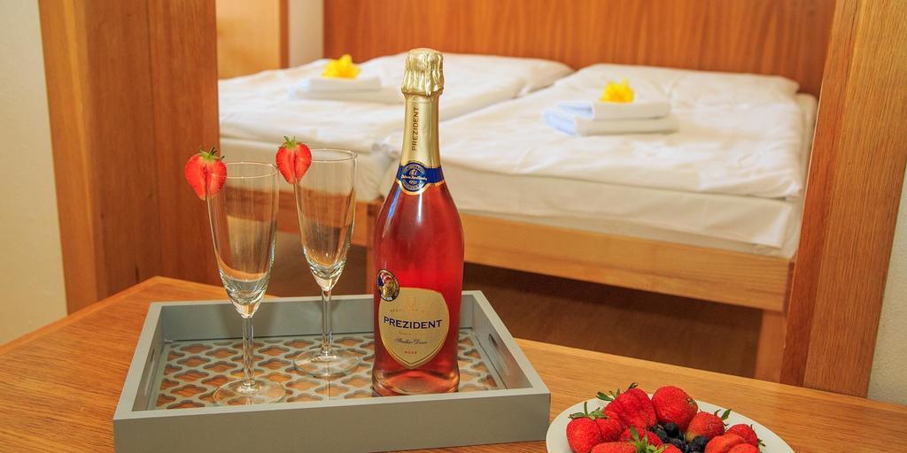 Hotel Gold Terchová エクステリア 写真